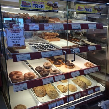 Holiday Stationstores - a display case of doughnuts - Convenience Stores Near Me - Anchorage, Alaska Holiday Stationstores - a display case of doughnuts - Convenience Stores Near Me - Anchorage, Alaska