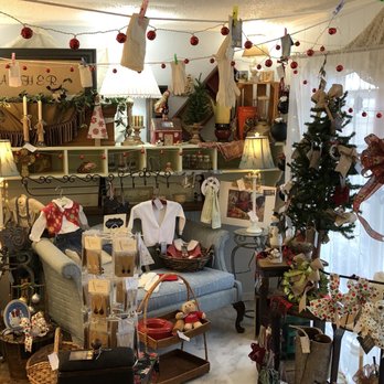 Attic Trinkets and Treasures - Antiques Near Me - Mt. Juliet, Tennessee