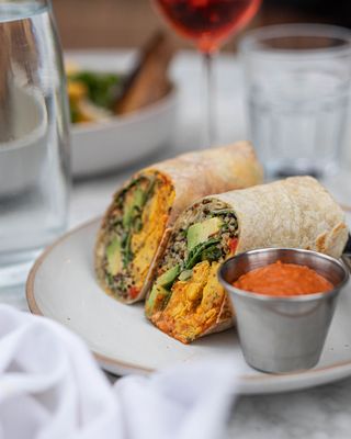 Zinqué - Century City by null