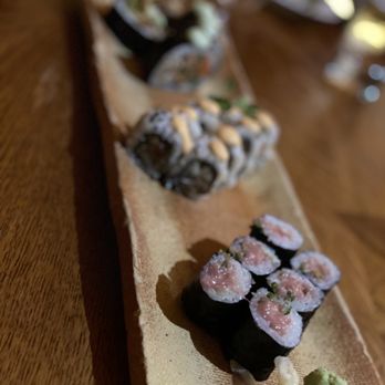 Zuma - arjun negi toro maki (arjun maki (6pcs) - Japanese Near Me - Miami, Florida Zuma - arjun negi toro maki (arjun maki (6pcs) - Japanese Near Me - Miami, Florida