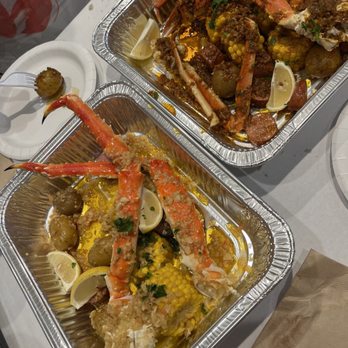 Shell Seafood Shack - Snow Crab Legs (1 lb) King Crab Legs (1 lb) - Seafood Near Me - Chino Hills, California Shell Seafood Shack - Snow Crab Legs (1 lb) King Crab Legs (1 lb) - Seafood Near Me - Chino Hills, California