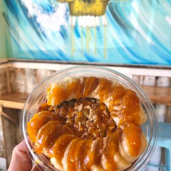 Playa Bowls - Jack-o-Lantern Açaà Bowl BASE: Açaà TOPPINGS: Pumpkin Flax Granola, Banana, Pumpkin Butter & Pumpkin Spice - Acai Bowls Near Me - Chamblee, Georgia Playa Bowls - Jack-o-Lantern Açaà Bowl BASE: Açaà TOPPINGS: Pumpkin Flax Granola, Banana, Pumpkin Butter & Pumpkin Spice - Acai Bowls Near Me - Chamblee, Georgia