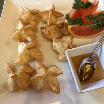 Malee's Thai Kitchen - Crab and basil Rangoon - Thai Near Me - Lake Oswego, Oregon Malee's Thai Kitchen - Crab and basil Rangoon - Thai Near Me - Lake Oswego, Oregon