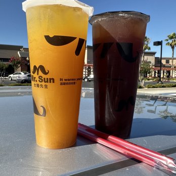 Mr Sun Tea - Mango Green Tea and Strawberry Oolong Tea - Bubble Tea Near Me - Sacramento, California