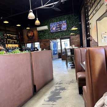 Barrelhouse 101 - Inside - American Near Me - Ventura, California Barrelhouse 101 - Inside - American Near Me - Ventura, California