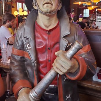 Station 8 BBQ - Barbeque Near Me - Wichita, Kansas