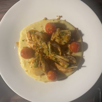 Westchester - Shrimp and scallop scampi - New American Near Me - Chesterfield, Missouri Westchester - Shrimp and scallop scampi - New American Near Me - Chesterfield, Missouri