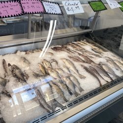 Harford Seafood Market - Fresh fish!!!!