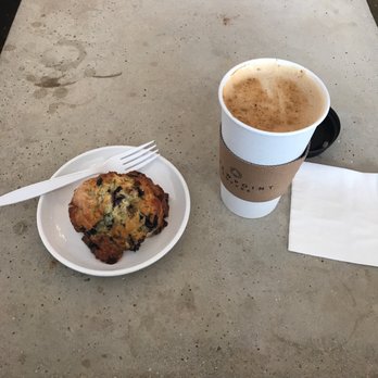 Brewpoint Craft Elmhurst - Blueberry scone and a fancy latte which taste awesome!!!! - Coffee & Tea Near Me - Elmhurst, Illinois