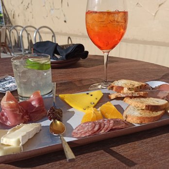 Attimo Wine - Happy hour cocktails with meat and cheese board - Wineries Near Me - Denver, Colorado Attimo Wine - Happy hour cocktails with meat and cheese board - Wineries Near Me - Denver, Colorado