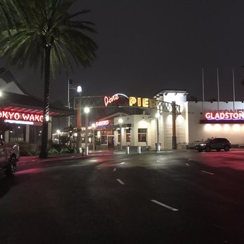 Famous Daves - Barbeque Near Me - Long Beach, California Famous Daves - Barbeque Near Me - Long Beach, California