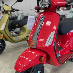Palm Springs Motorsports - Vespa is Freedom