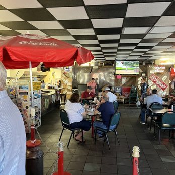 Chester's Hamburgers - Burgers Near Me - San Antonio, Texas Chester's Hamburgers - Burgers Near Me - San Antonio, Texas