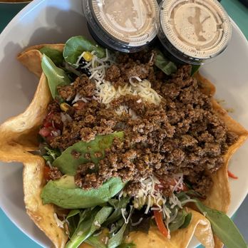 Burger Burger - Taco Salad - Burgers Near Me - Fredericksburg, Texas