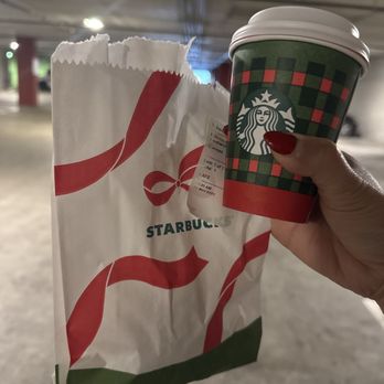 Starbucks - Holiday season is here - Coffee & Tea Near Me - Los Angeles, California