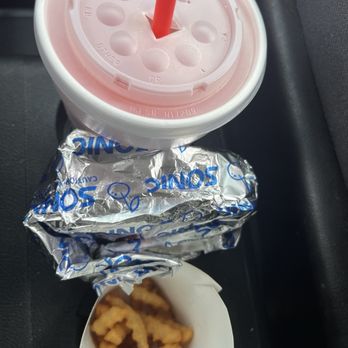 Sonic Drive-In - Strawberry Real Fruit Slushes grilled cheese sandwich Fries but I ordered Tots - Burgers Near Me - High Point, North Carolina Sonic Drive-In - Strawberry Real Fruit Slushes grilled cheese sandwich Fries but I ordered Tots - Burgers Near Me - High Point, North Carolina
