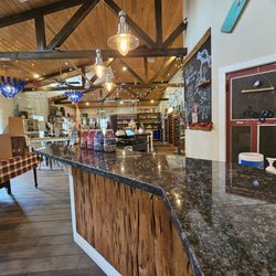 Island Grove Wine Company Tasting House