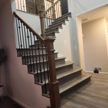 Abricos - a staircase in a home - Electricians Near Me Abricos - a staircase in a home - Electricians Near Me
