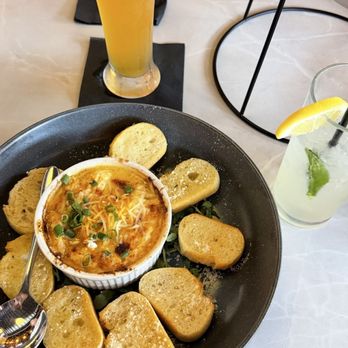 Doc & Bubbas - crab dip - New American Near Me - Mohnton, Pennsylvania