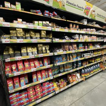 Tokyo Central - A whole Hawaiian aisle - International Grocery Near Me - Emeryville, California Tokyo Central - A whole Hawaiian aisle - International Grocery Near Me - Emeryville, California