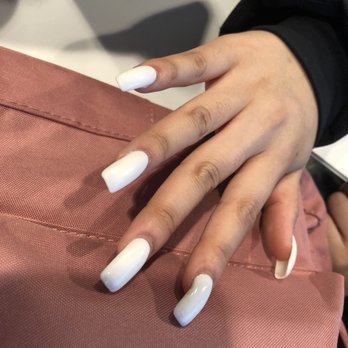 Sky Hair & Nails Studio - Hair Salons Near Me - Mississauga, Ontario
