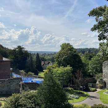 Guildford Castle - Castles Near Me - Guildford, SRY