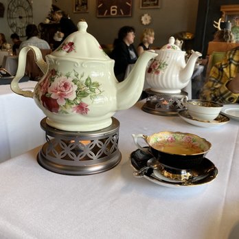 Clockwork Rose Tea Emporium & Confectionary - Chocolatiers & Shops Near Me - Beaverton, Oregon