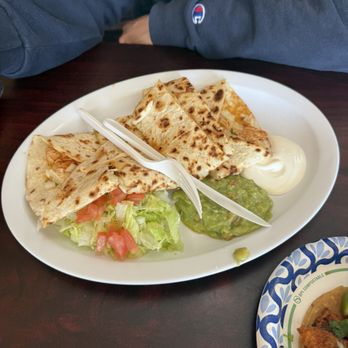 Rincon Sabroso Restaurant - Chicken quesadilla - Mexican Near Me - Mountain View, California Rincon Sabroso Restaurant - Chicken quesadilla - Mexican Near Me - Mountain View, California