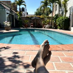 Quinta Don Jose Boutique Hotel - Relaxing by the pool