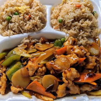 Golden China - Chicken with Garlic Sauce* - Chinese Near Me - Fort Wayne, Indiana