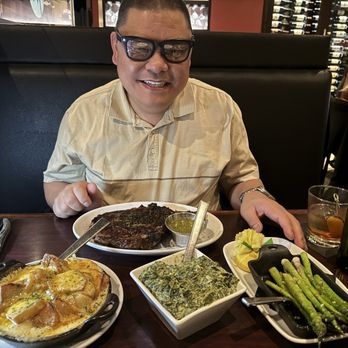 Arrowhead Grill - Bone in rib eye! Au gratin potatoes! Cream spinach, and asparagus! - Seafood Near Me - Glendale, Arizona