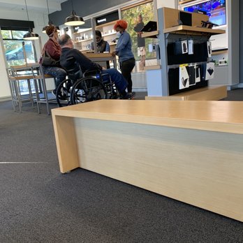 Verizon - Two people servicing one family. - Mobile Phones Near Me - Douglasville, Georgia Verizon - Two people servicing one family. - Mobile Phones Near Me - Douglasville, Georgia