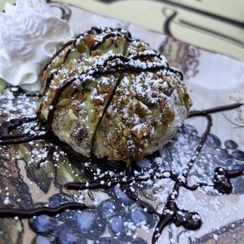 Bella Luna Ristorante - Pistachio gelato - Italian Near Me - Goodyear, Arizona Bella Luna Ristorante - Pistachio gelato - Italian Near Me - Goodyear, Arizona