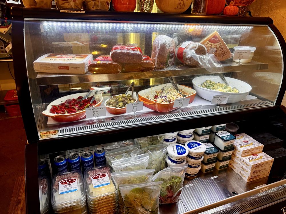 Pretty Nice Deli Logo