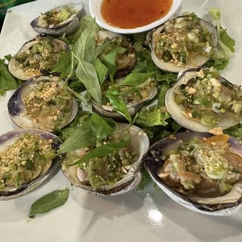 54 Kitchen Grill And Bar - Grilled Clams - Vietnamese Near Me - Chantilly, Virginia