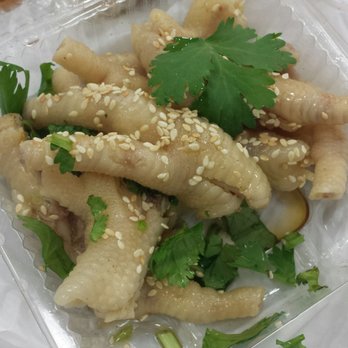 Bo’s Kitchen - Cold crystal salty chicken feet. Tasted good cold. - Chicken Wings Near Me - Honolulu, Hawaii
