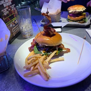Dave & Buster's Tucson - My burger - Arcades Near Me - Tucson, Arizona Dave & Buster's Tucson - My burger - Arcades Near Me - Tucson, Arizona