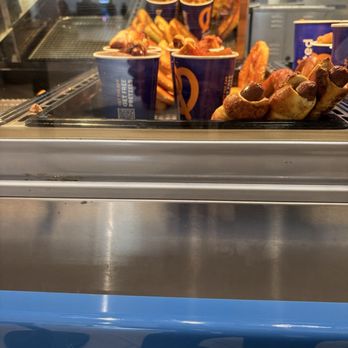Auntie Anne's - Pretzels Near Me - Sioux Falls, South Dakota Auntie Anne's - Pretzels Near Me - Sioux Falls, South Dakota