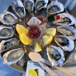 The Oystermen Seafood Bar & Kitchen - Local oysters