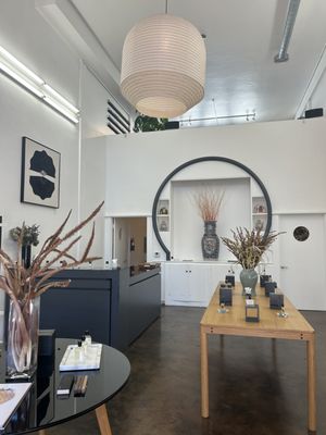 Capsule Parfumerie by null