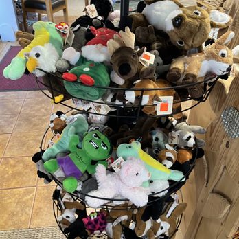 Tattle Tails - Children's Clothing Near Me - Lake Arrowhead, California
