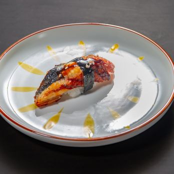 Tanoshi - Sushi Bars Near Me - Chicago, Illinois