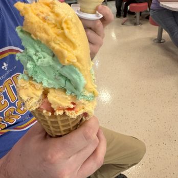 The Original Rainbow Cone - Ice Cream & Frozen Yogurt Near Me - Hurst, Texas