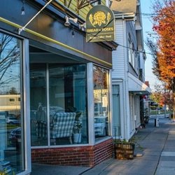 Bread & Roses - Front Entrance
