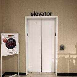 JCPenney - JCPenney Carolina Place Mall Elevator