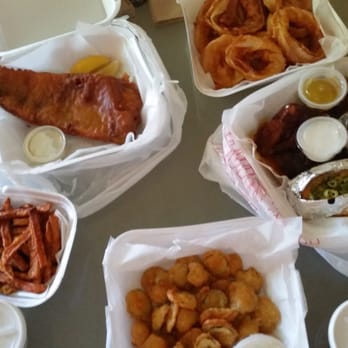 Bone Heads Bar-B-Que - Everything (Cole Slaw are in the small white containers) - Barbeque Near Me - Willis, Michigan Bone Heads Bar-B-Que - Everything (Cole Slaw are in the small white containers) - Barbeque Near Me - Willis, Michigan