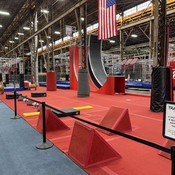 Traverse Fitness - Gym area - Challenge Courses Near Me - Richmond, California Traverse Fitness - Gym area - Challenge Courses Near Me - Richmond, California