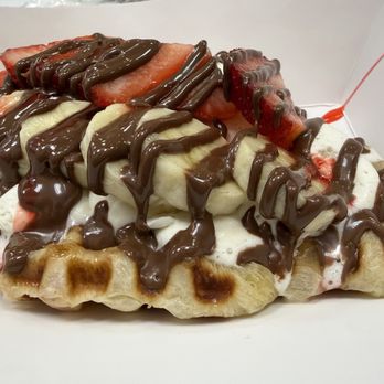 Crazy Croffles - Strawberry Banana - Desserts Near Me - Salt Lake City, Utah