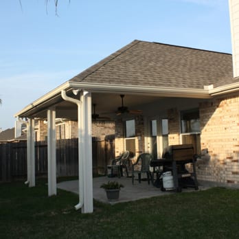Rick O's Construction And Remodeling - the back of a house - General Contractors Near Me - Seabrook, Texas
