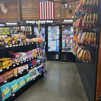 The Ranger Station - Store at the ranger station - Comfort Food Near Me - Dufur, Oregon